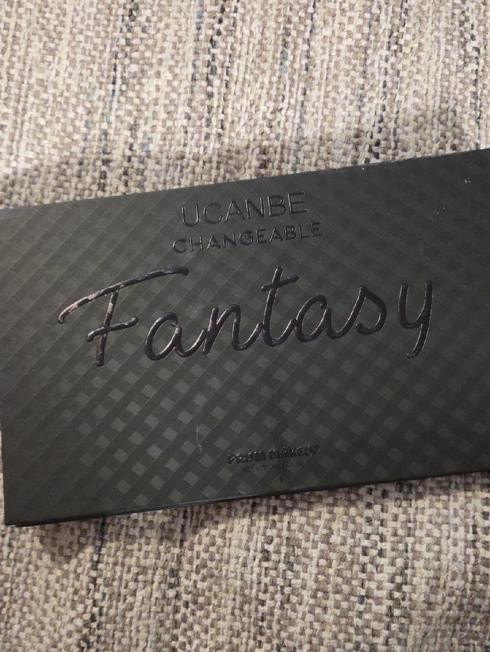 UCANBE Fantasy Eyeshadow Palette - Black